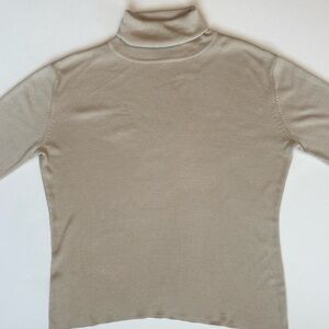 100% silk Ann Taylor vintage turtleneck
